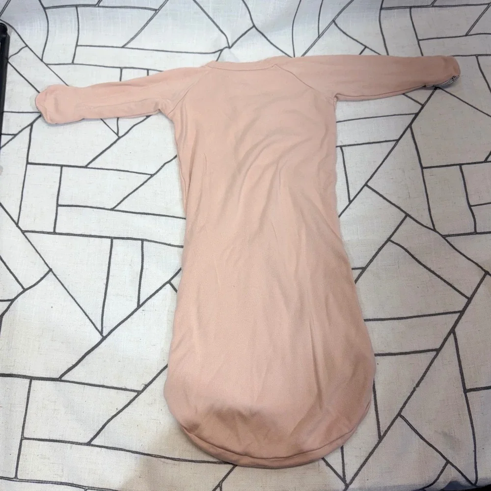 Goumi Baby Gown‎ 3-6M Pink Bamboo Organic Cotton Long Sleeve Snap Sleeper
